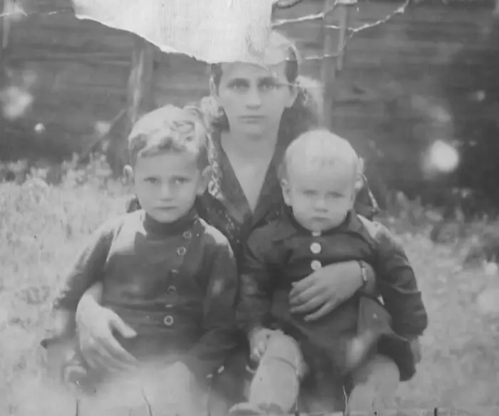 This Family Holds On to the Past Through Their Purim Sweets image