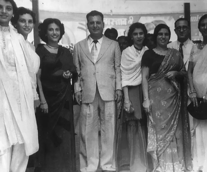 The Chicken Recipe That Tells the Story of the Baghdadi Jews of India image