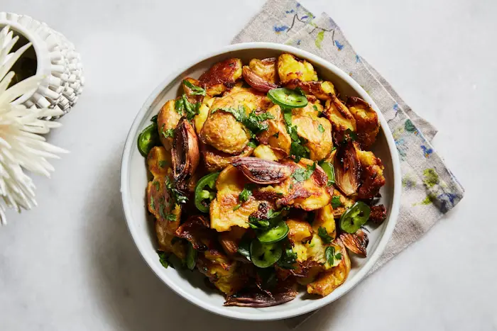 Crispy Smashed Potatoes image