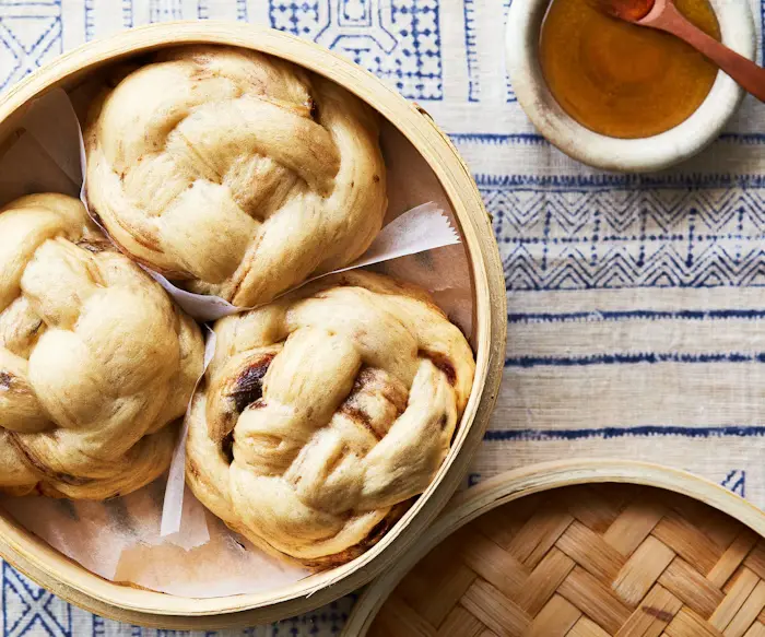 Date Challah Mantou with Date Syrup  image