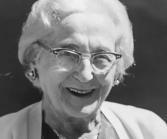 Three generations. Three Curries. Three Continents. image