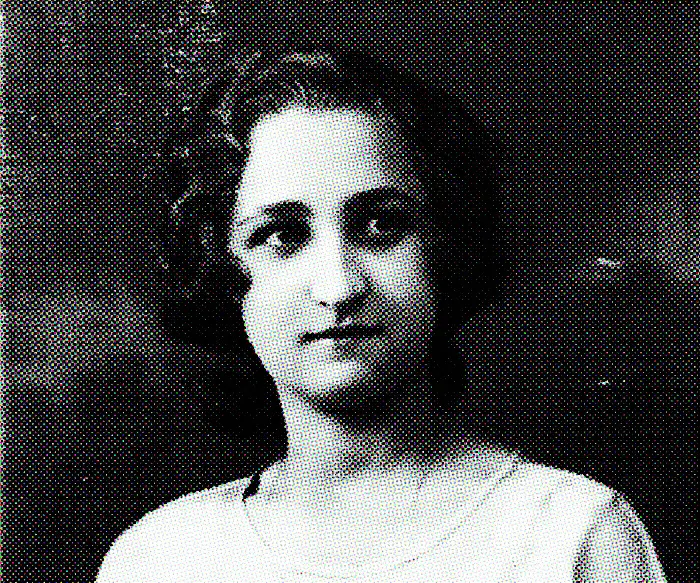 A Mother’s Chicken Paprikash Recipe Lives On image