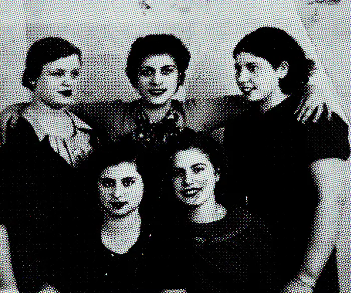 The Bourekas That Survived a Customs Officer Inspection image