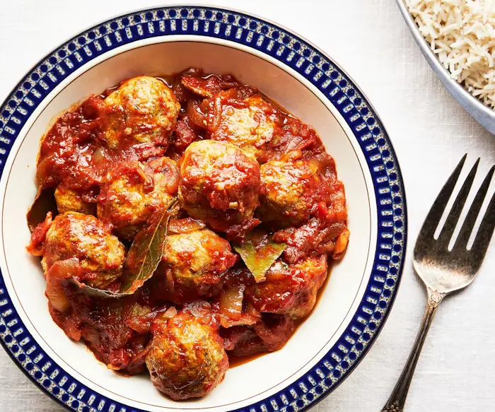 Poisson à la Marocaine (Fish Patties in Tomato Sauce) image