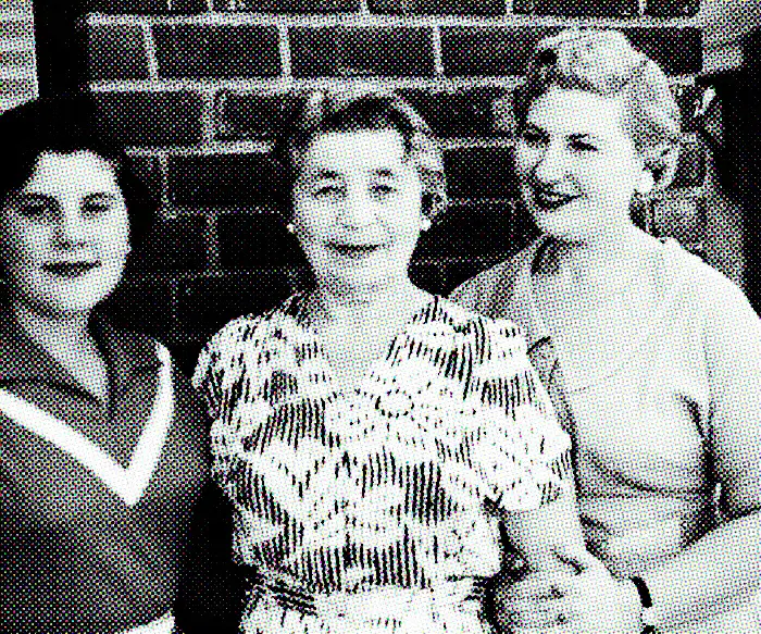 A Maple Walnut Cake Shared Among Four Sisters image