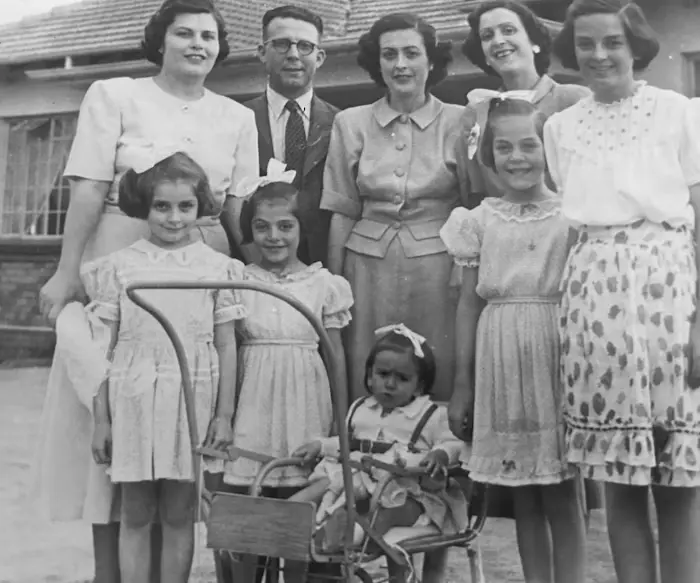 How Zoom Helped Preserve a Sephardi Baking Tradition image