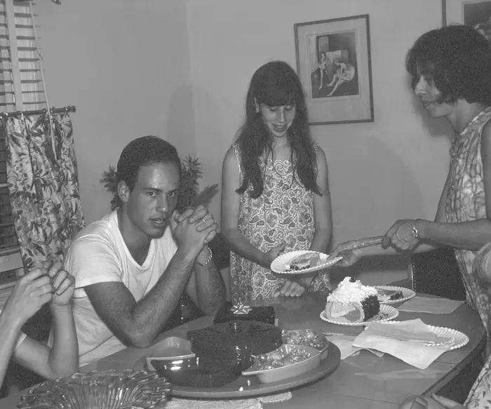 The Legacy of a 1970s Bar Mitzvah Cake image