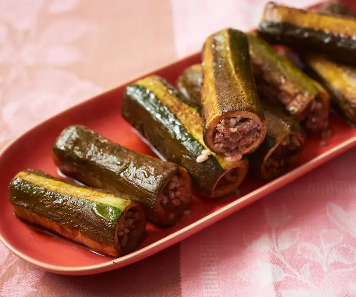 Zucchini Mahshi (Stuffed Zucchini with Beef and Rice) image