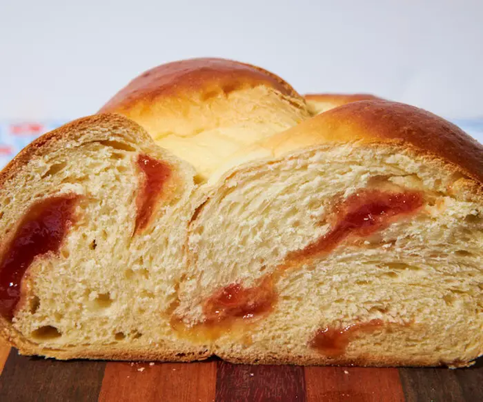 Guava Challah image