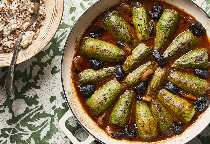 Beef-Stuffed Zucchini with Dried Fruit  image