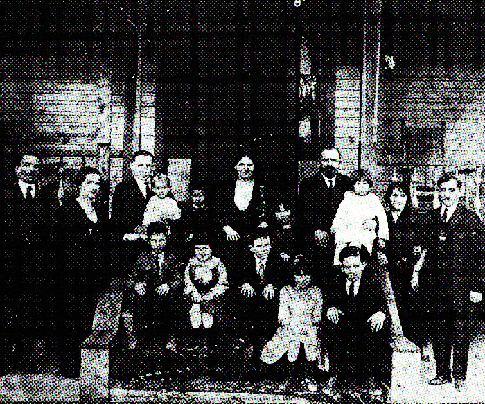 In This Jewish Southern Family, Christmas Day Is a Time To Gather image