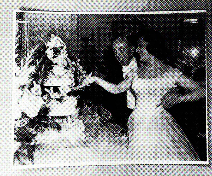 For This Syrian Family, Friday Afternoon Means Coffee and Pastries image