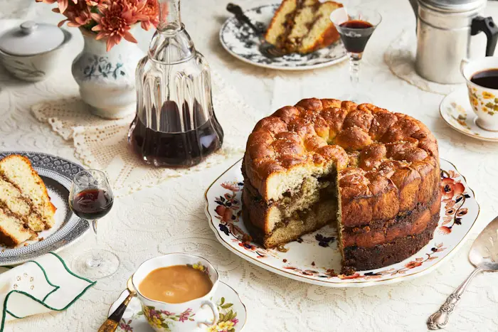 Hungarian Aranygaluska (Pull-Apart Cake) image