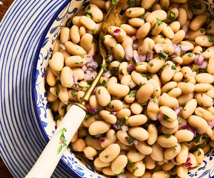 Fassolia Piaz (Greek White Bean Salad) image