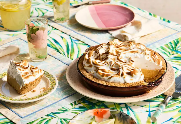 Key Lime Pie with a Salty Matzah Crust image