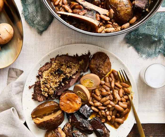 Hamin with Rice-Stuffed Steak and Kuklas (Bread Dumplings) image