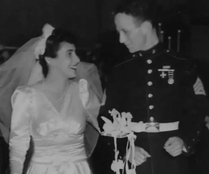 The German Coffee Cake That Connects an Illustrator to Her Jewish Roots image