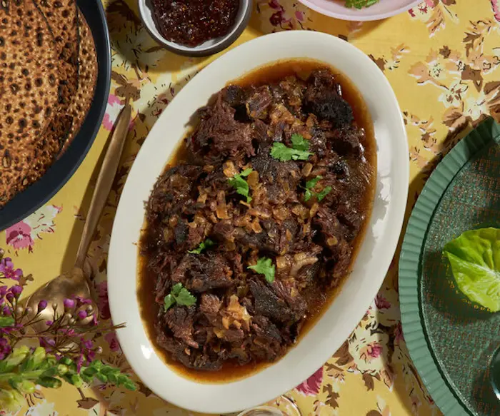 Carrilleras Asadas en Lancha de Matsa (Braised Beef Cheeks) image