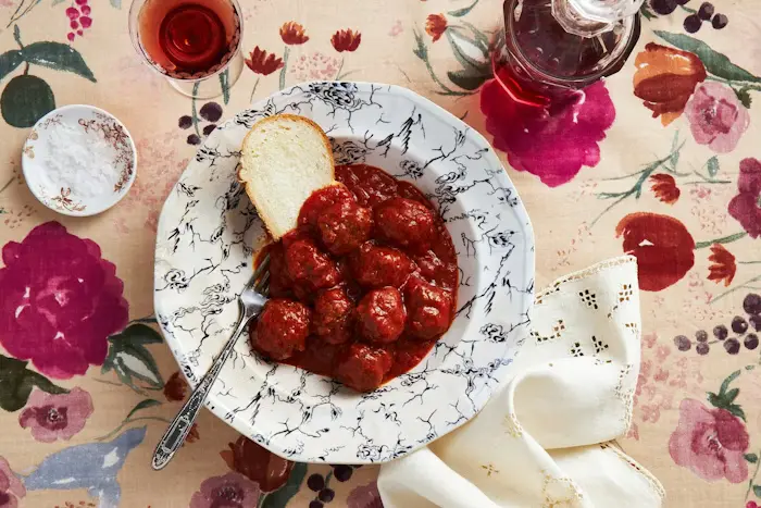 Meatballs in Tomato Sauce image